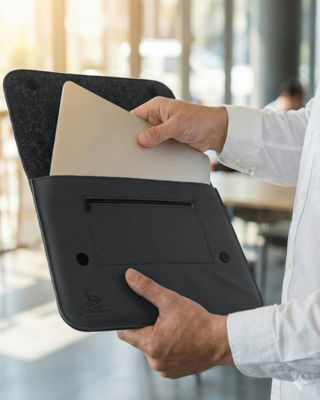 Laptop Tasche 16" in Schwarz